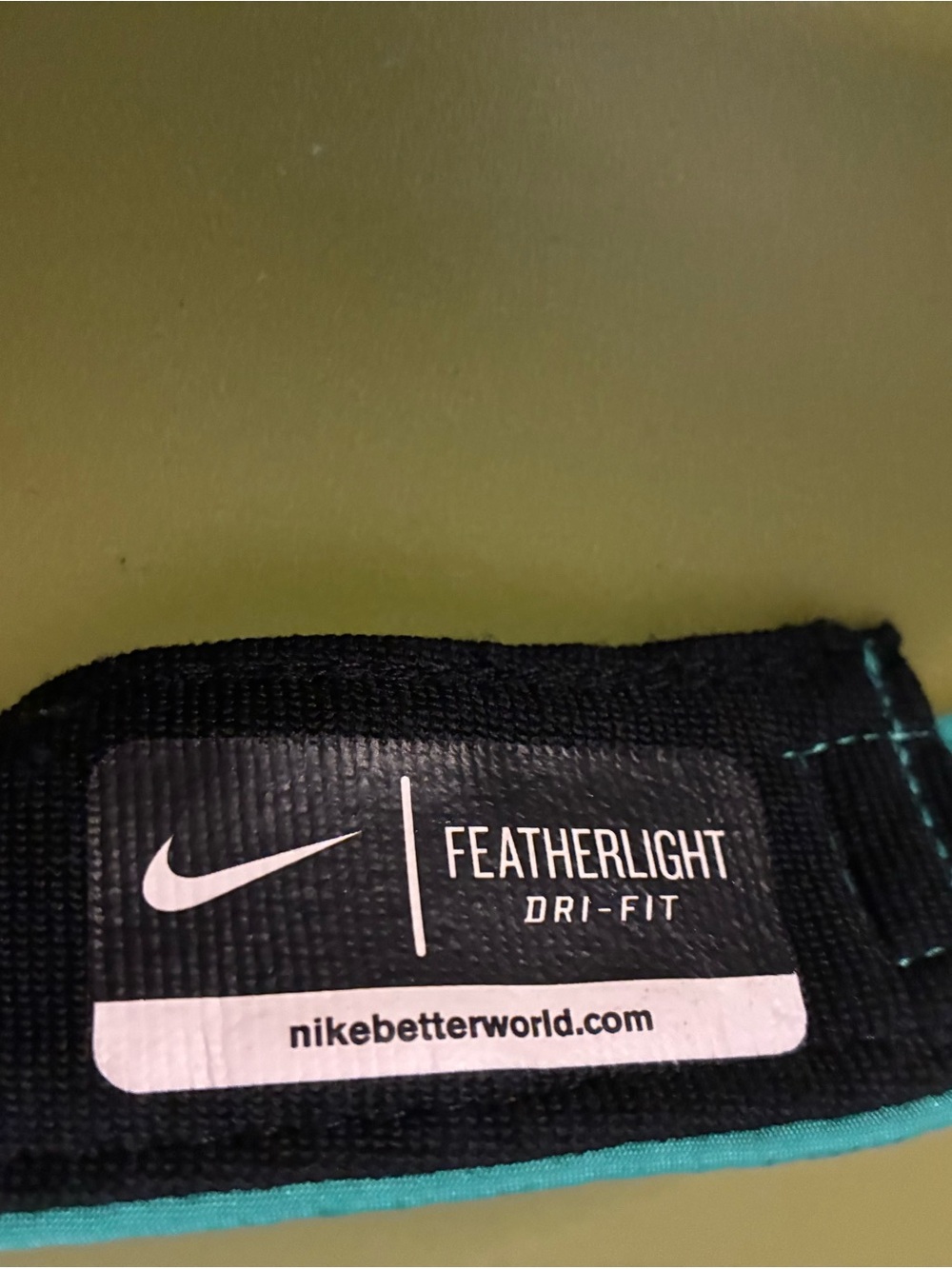 Nike Featherlight Dri-FIT Gloves - Black with Teal Trim